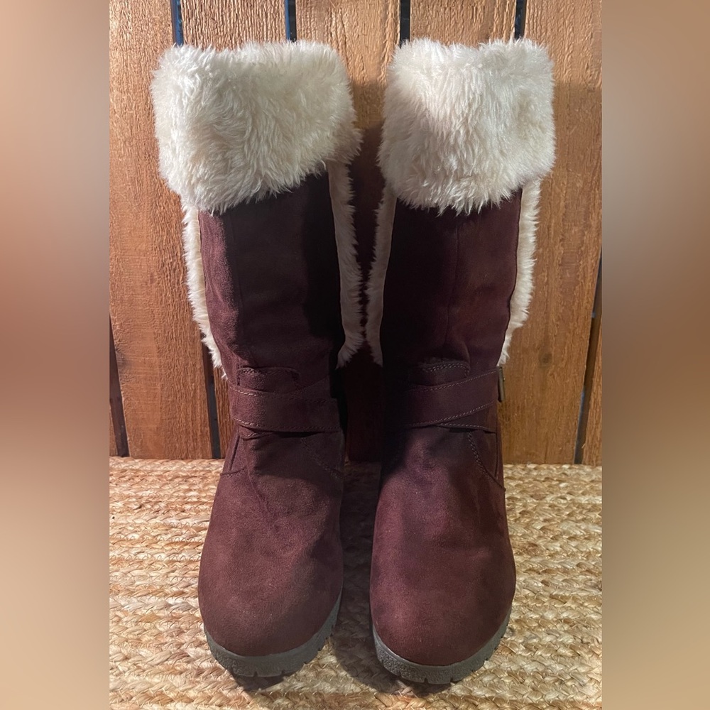 American Eagle Outfitters Mid Calf Faux Suede and Fur Wedge Heel Boots Sz 9-1/2
